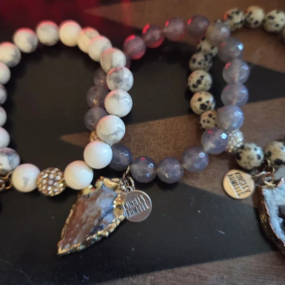 Elegant Kinsey Armelle Stone 3 Beaded Bracelet Set - Picture 5 of 6